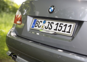 BMW Kennzeichenhalter Edelstahl gebuerstet mit Firmenfuhrpark Inlay