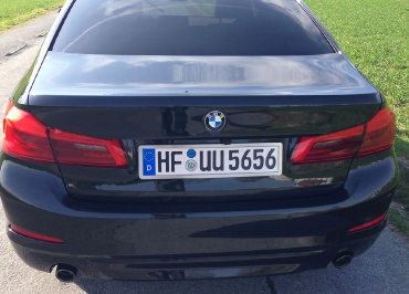 BMW 5er Kennzeichenhalterung in Edelstahl poliert von CarSign