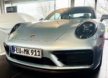 Porsche Kennzeichenhalter CarSign lackiert